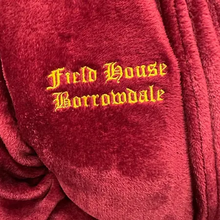 2 Double Bed Hottub District