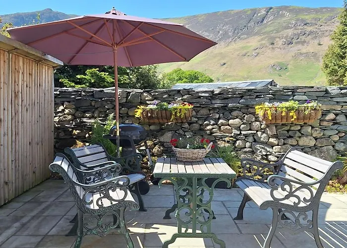 2 Double Bed Hottub District * Keswick (Cumbria)