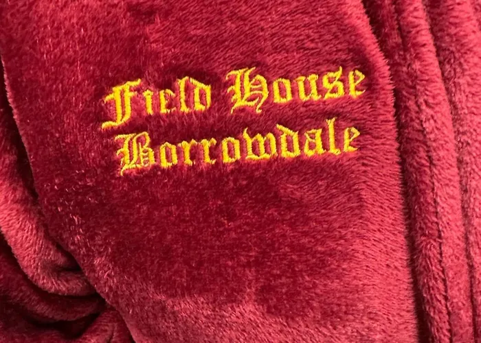 2 Double Bed Hottub District